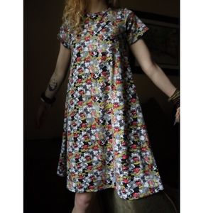 LIKE NEW LuLaRoe Cartoon Mickey Mouse Carly Dress